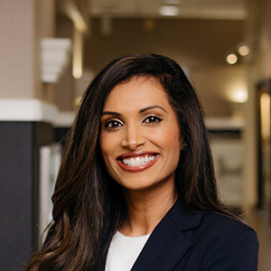 Dr. Suki Scott
